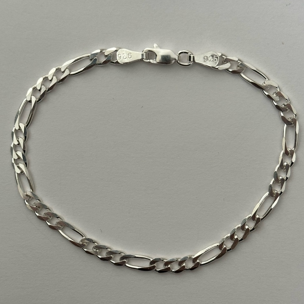 925 Silver 5mm 8.25” bracelet figaro chain